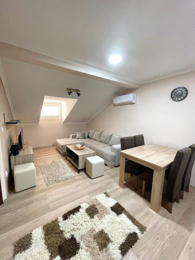 Vivko Apartments Veliko Gradište Zewnętrze zdjęcie